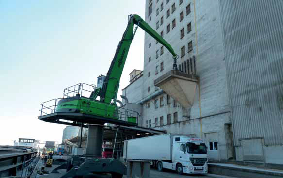 Keeping it green -equipment and technologies used in rail and barge handling